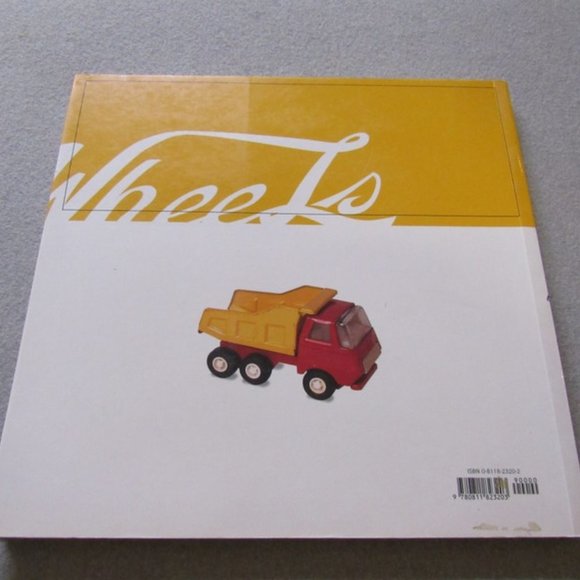 BOOK. CHRISTIE'S "WHEELS". MAGICAL WORLD OF AUTOMOTIVE TOYS - Picture 2 of 8